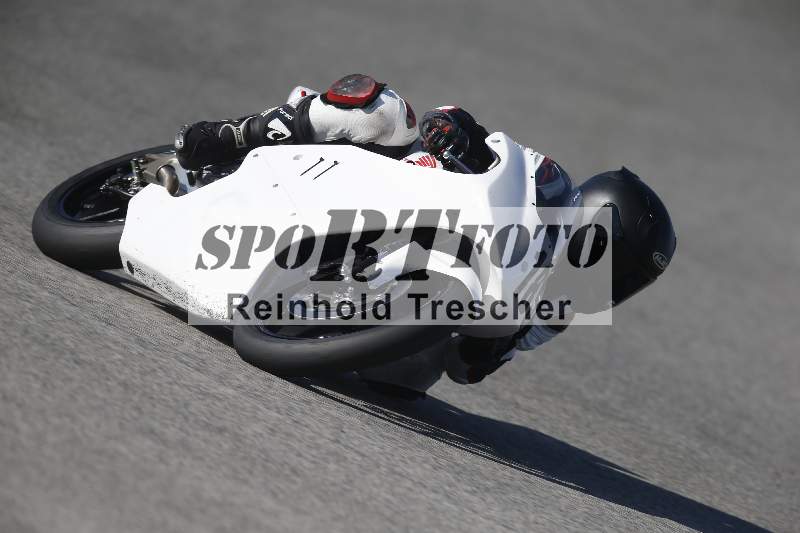 /Archiv-2024/02 29.01.-02.02.2024 Moto Center Thun Jerez/Gruppe schwarz-black/185